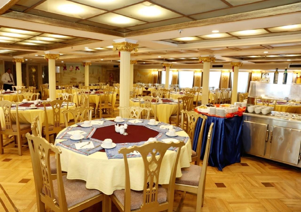 Nile Cruise Al Nabiltan Every Saturday From Luxor 4 Nights & Every Wednesday From Aswan 3 Nights Al Karnak Buitenkant foto